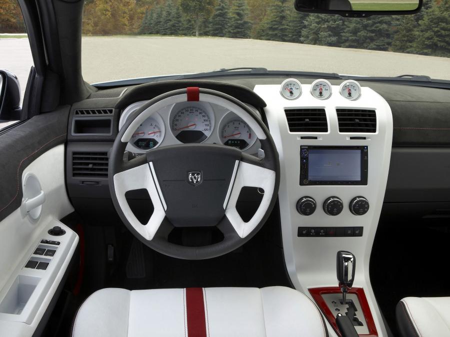  Dodge Avenger Tuner Stormtrooper 2007 года  (фото 15 из 21)